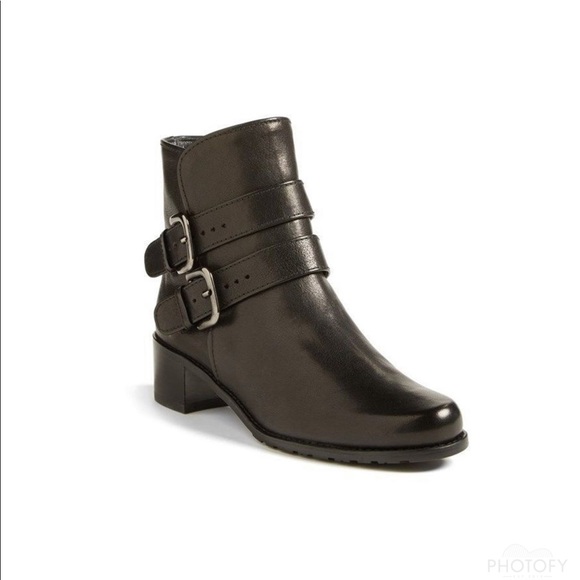 Stuart Weitzman Shoes - Stuart Weitzman Black Leather Strapduo Boots 7